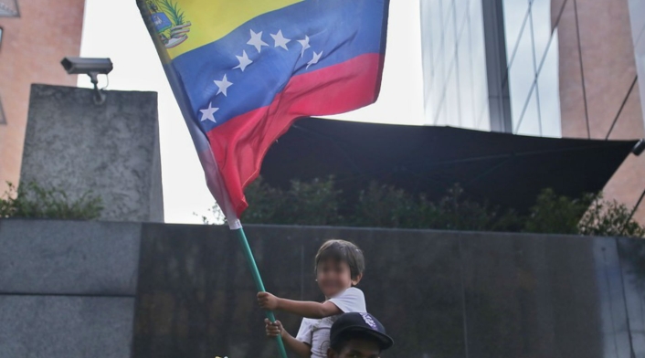 Niños venezolanos en Colombia Niños venezolanos en Colombia