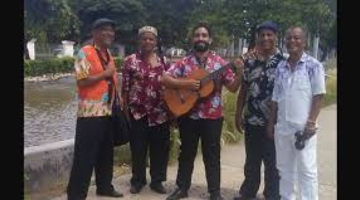 Fernando Colina, cantante de Sopa de Caracol. Cantante de Sopa de Caracol