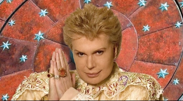Walter Mercado?