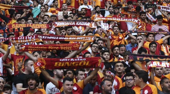 Presentación de Falcao en el Galatasaray