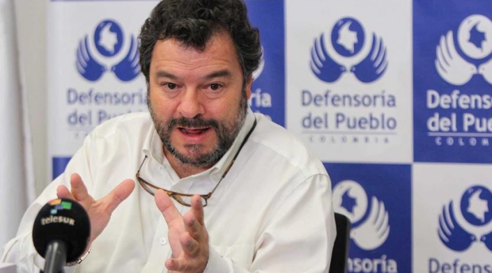 Carlos Negret, defensor del Pueblo.
