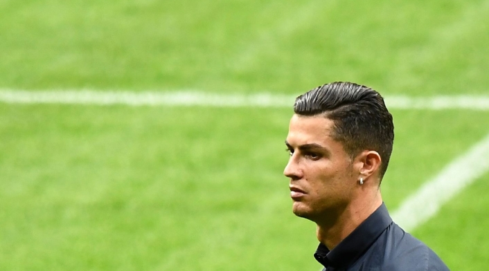 Cristiano Ronaldo Cristiano Ronaldo