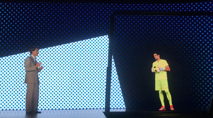 Mauricio Ramos y Jaime Penedo durante la llamada holográfica en Panamá