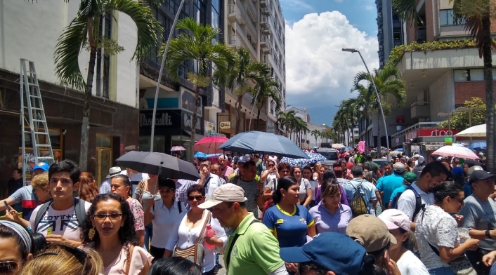 Marcha de maestros en Ibagué.
