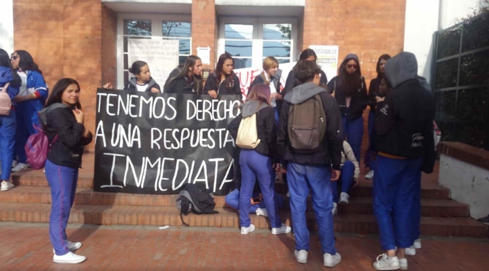 Estudiantes del colegio Palermo, en Bogotá
