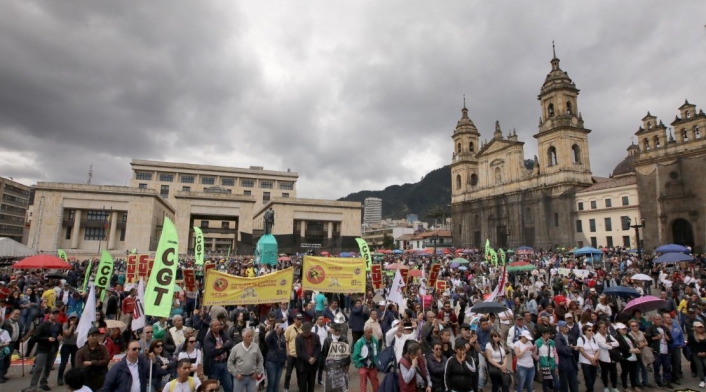 Marcha de las centrales obreras en Bogotá Marcha de las centrales obreras en Bogotá