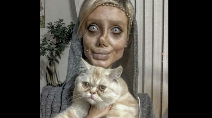 Angelina Jolie iraní