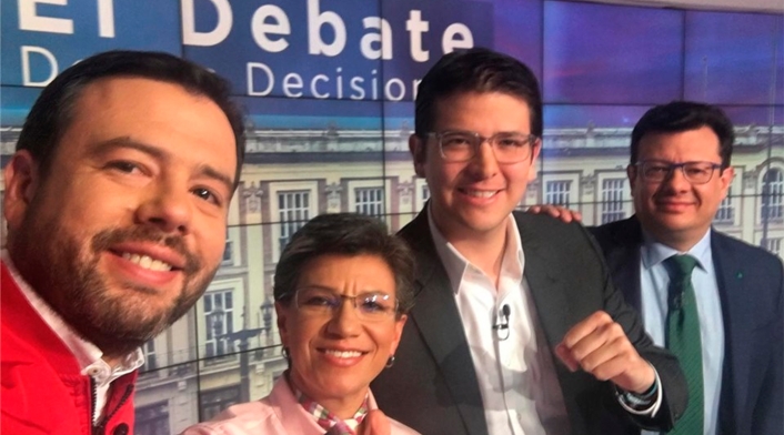 Carlos Fernando Galán, Claudia López, Miguel Uribe Turbay y Hollman Morris durante el debate adelantado en Noticias RCN, en Bogotá
