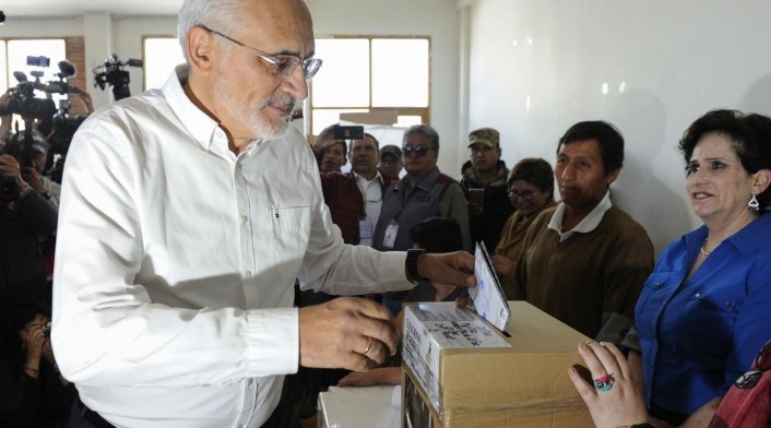 Carlos Mesa, candidato presidencial en Bolivia. Carlos Mesa, candidato presidencial en Bolivia.