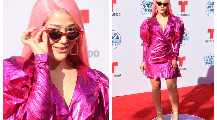 Farina en la alfombra roja de los Latin AMAs 2019.