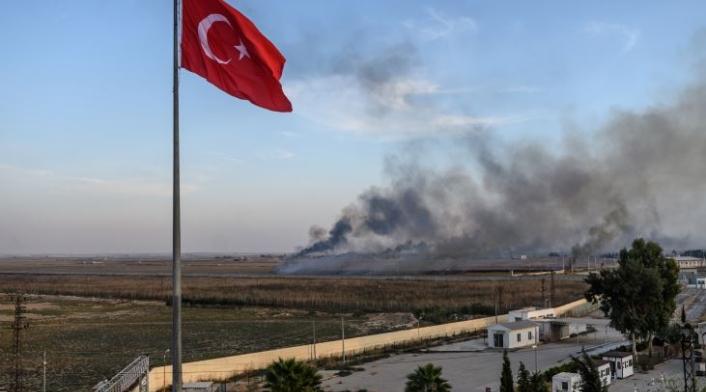 Turquía ataca frontera con Siria