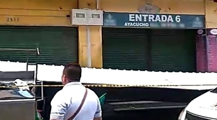 Techo caído en el centro de Medellín