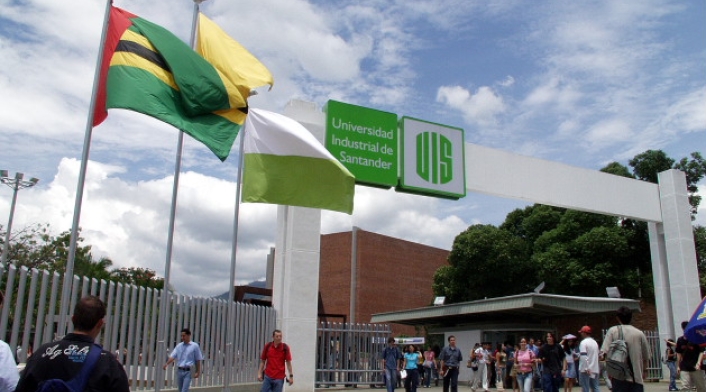 Cese de actividades por asamblea permanente de estudiantes