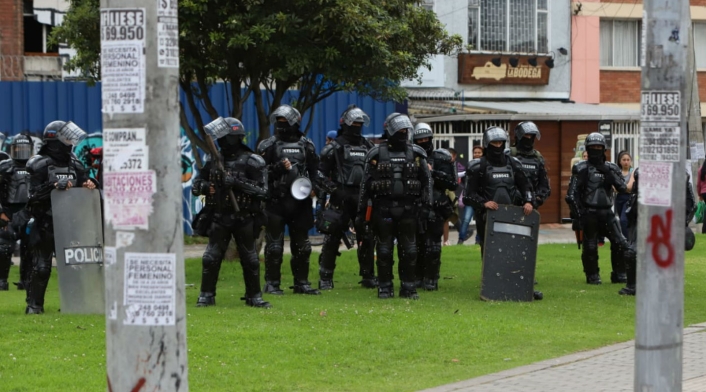 Paro nacional - Bloqueos en la Calle 26 frente a la Universidad Nacional Paro nacional - Bloqueos en la Calle 26 frente a la Universidad Nacional