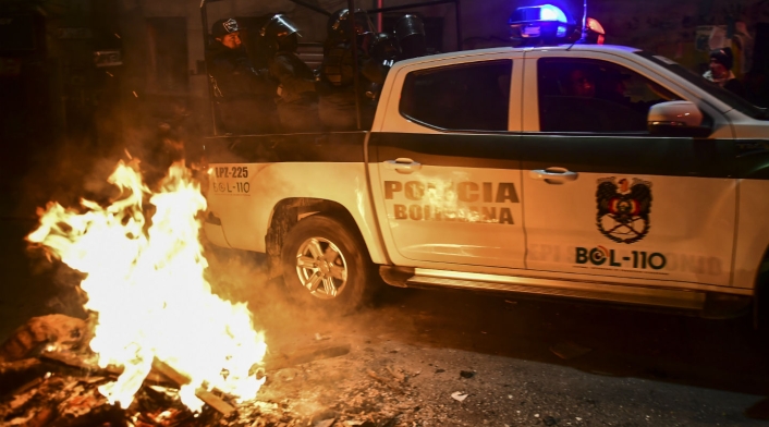 Violencia en Bolivia tras renuncia de Evo Morales
