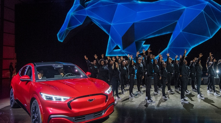 Ford presenta su Mustang Mach-E