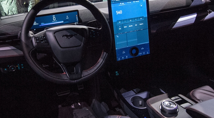 Ford reveló su primer Mustang eléctrico