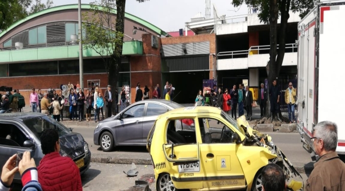 ¡Atención ! Fuerte accidente en Galerías deja a una menor de edad herida