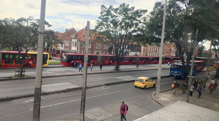 Por el paro nacional hay bloqueos en TransMilenio. La operación es complicada. Por el paro nacional hay bloqueos en TransMilenio. La operación es complicada.