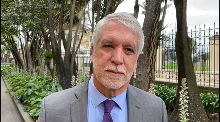 Enrique Peñalosa Enrique Peñalosa