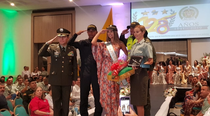 Tradicionalmente muchas de las escogidas como Reina de la Policía Nacional luego son la nueva Señorita Colombia