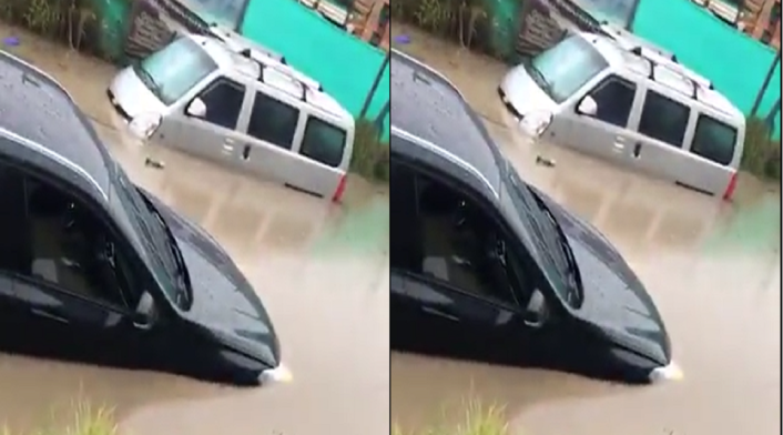 Lluvias en Bogotá dejaron tapados varios vehículos