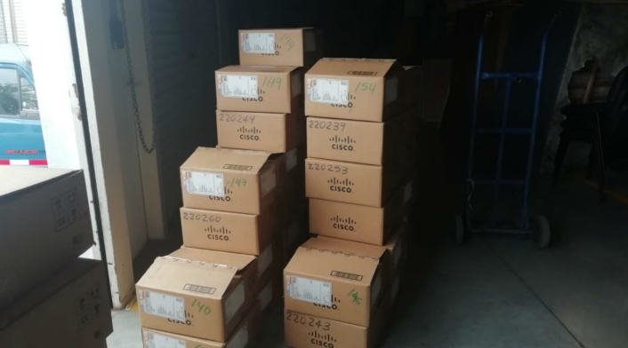 Equipos que Aerocivil tiene en una bodega