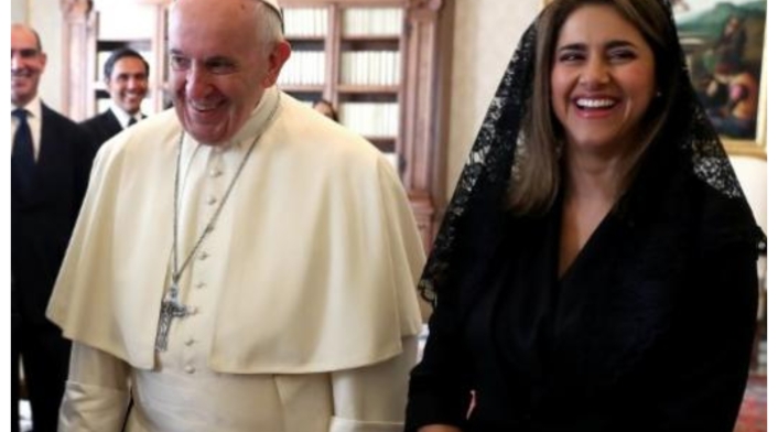 María Juliana Ruiz y papa Francisco María Juliana Ruiz y papa Francisco