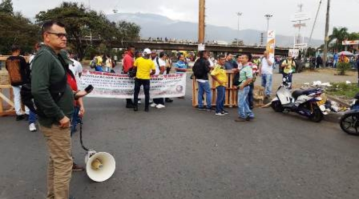 Varios sitios de Cali se encuentran bloqueados por el paro nacional