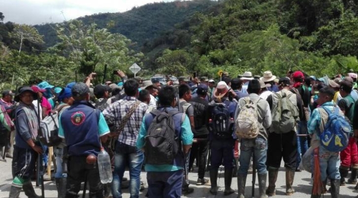 Indígenas desplazados.
