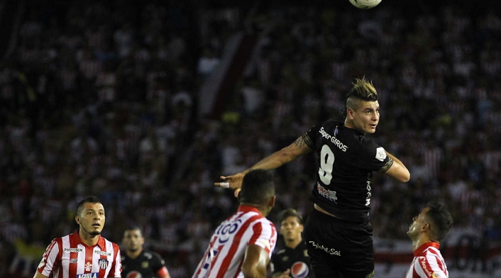 Junior Vs. América