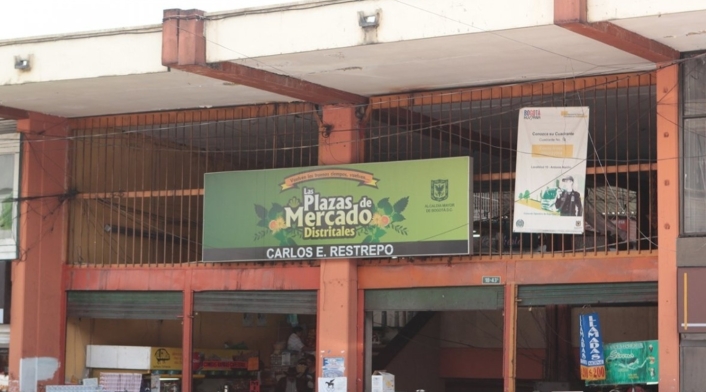 Plaza del barrio Restrepo