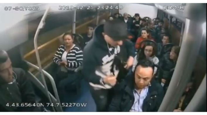 Robo en bus intermunicipal en Bogotá