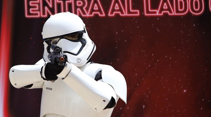Fans de 'Star Wars Colombia' caracterizados como los personajes de la saga