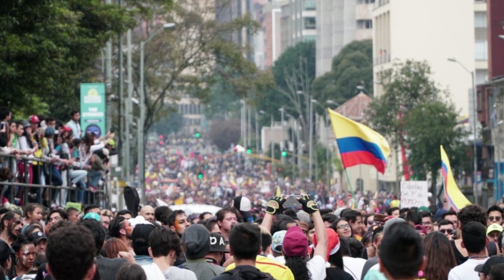 CANTO POR COLOMBIA
