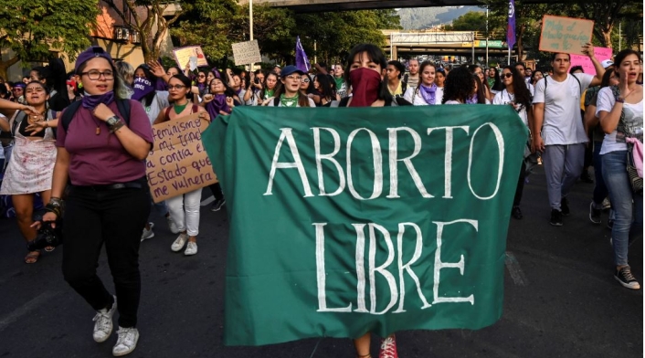 Manifestación de mujeres en favor del aborto, en Medellín