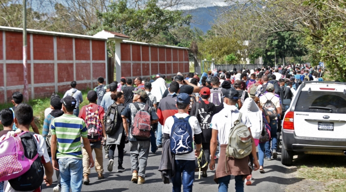 Caravana de hondureños hacia Guatemala