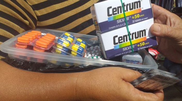 Medicamentos en las calles de la zona de frontera