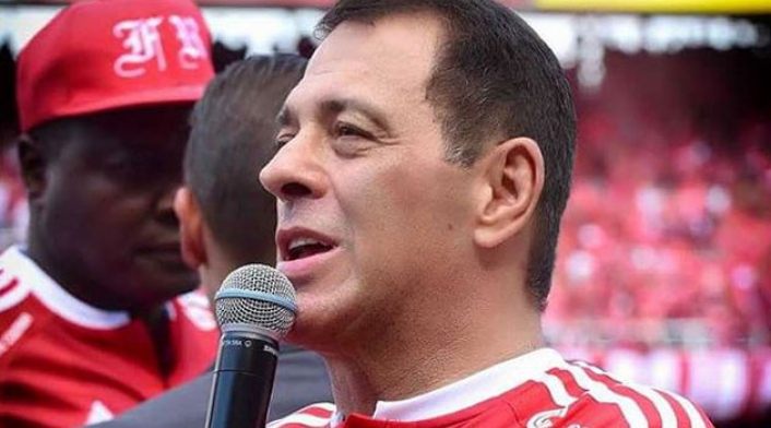 América, Tulio Gómez