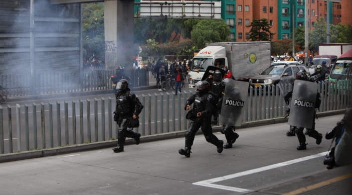 Enfrentamientos en la avenida de las Américas