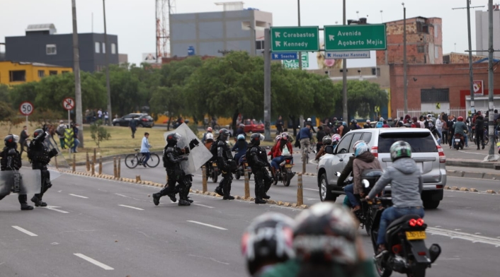 Enfrentamientos en la avenida de las Américas