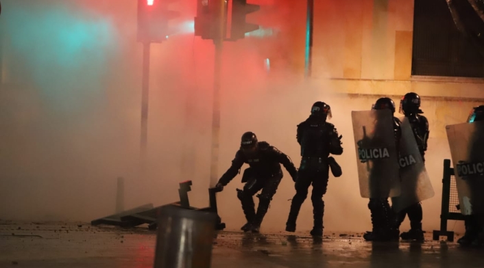 Enfrentamientos en la Plaza de Bolívar