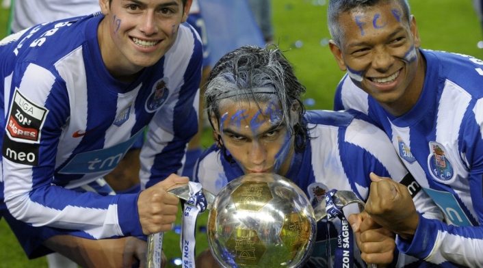 James, Falcao y Guarín en Porto