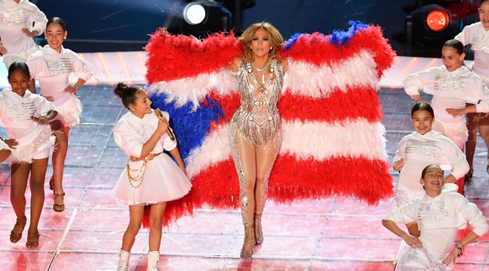 Emme, hija de Jlo y Marc Anthony en el Superbowl
