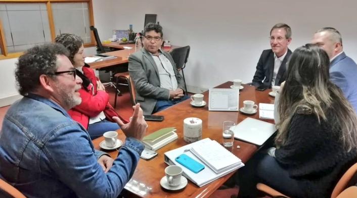 Pastor Alape en reunión con el Consejero Presidencial para la Estabilización