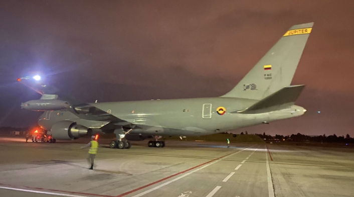 Un avión militar colombiano partió este sábado de Bogotá con destino a la ciudad china de Wuhan
