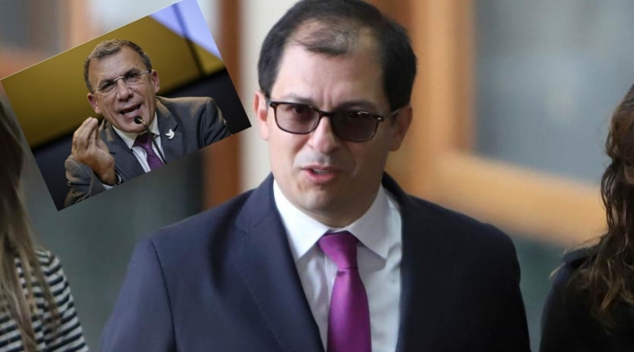 El Fiscal General de la Nación, Francisco Barbosa; y senador Roy Barreras Montealegre. El Fiscal General de la Nación, Francisco Barbosa; y senador Roy Barreras Montealegre.