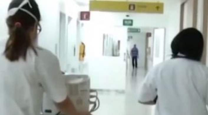 Médicos y Enfermeras