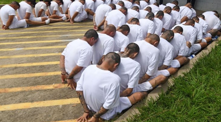 Cárcel en El Salvador