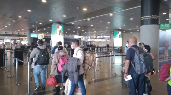 Controles en el Aeropuerto El Dorado, por el coronavirus